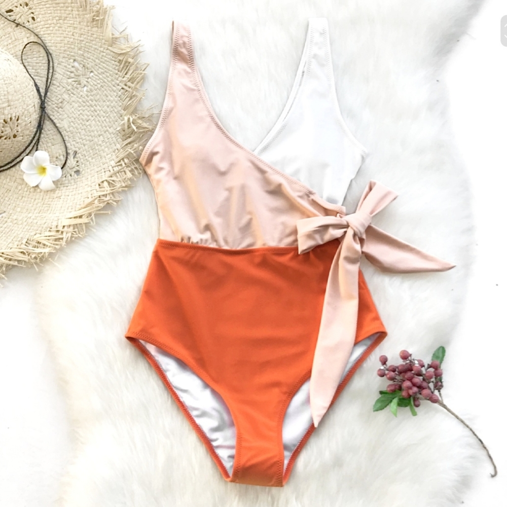 NWT CUPSHE Women's One Piece Wrap Color Block Tie Side Bathing Suit - Picture 5 of 7